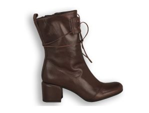 Μποτάκια/Low boots Vicolo8 LAVATO CAFFE